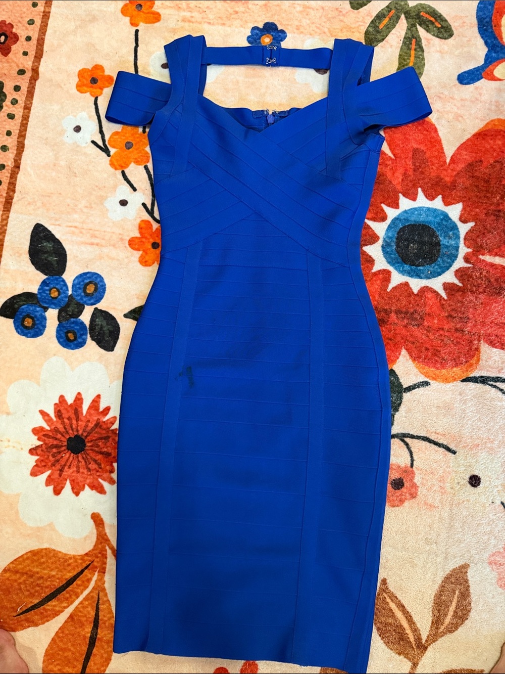 Blue Cold-Shoulder Bandage Dress 💙💕